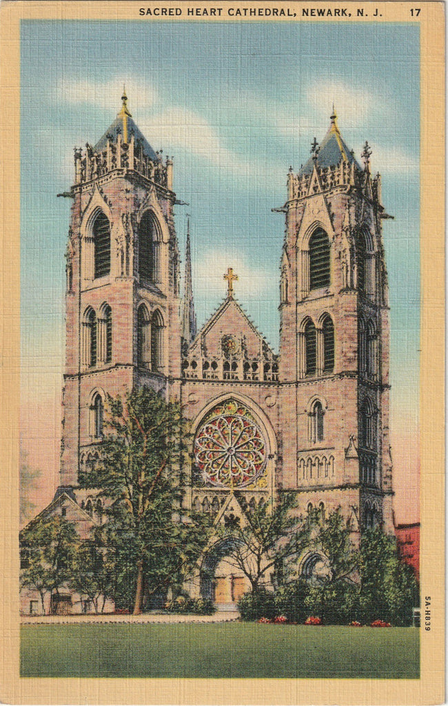 Sacred Heart Cathedral - Newark, New Jersey - Postcard, c. 1940s