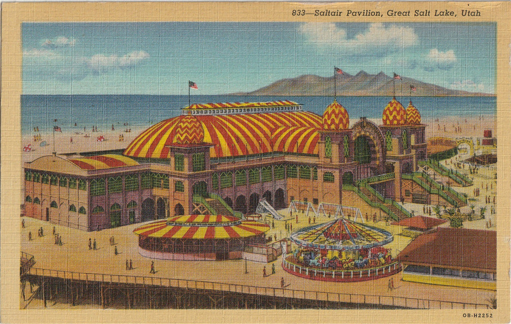 Saltair Pavilion - Souvenir of the Great Salt Lake, Utah - Postcard, c. 1940s