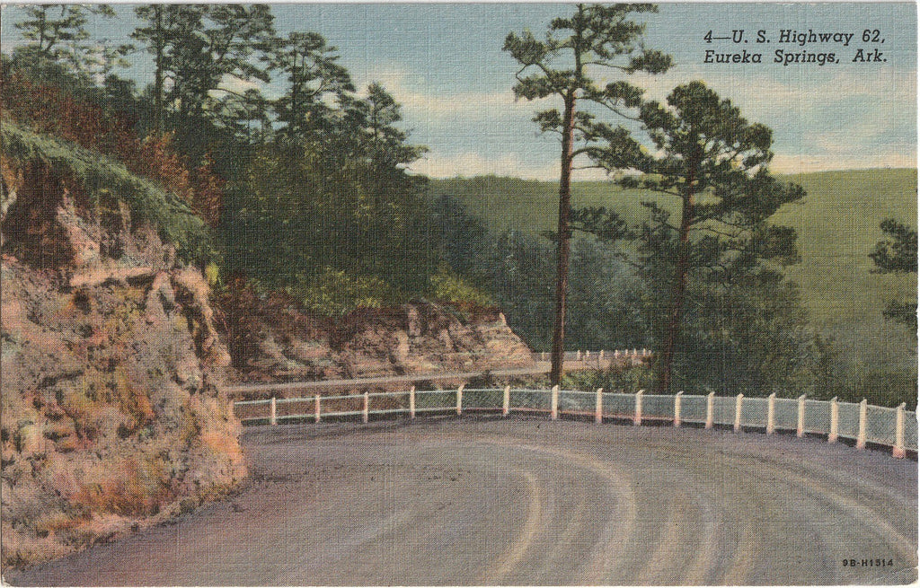 U.S. Highway 62 - Eureka Springs, Arkansas - Postcard, c. 1940s