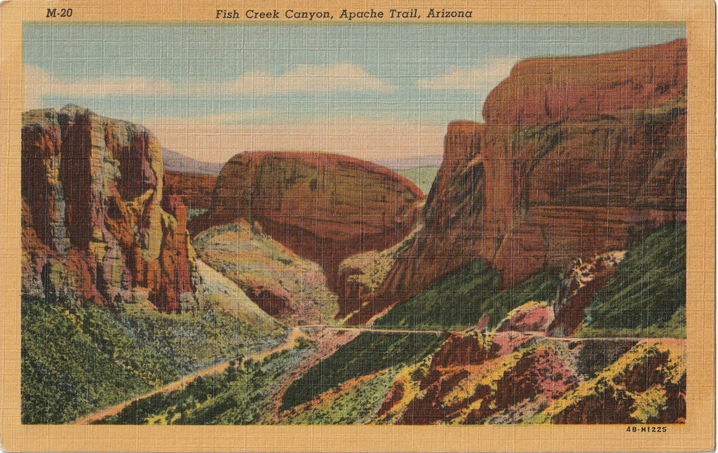 Fish Creek Canyon - Apache Trail, Arizona - Postcard, c. 1940s