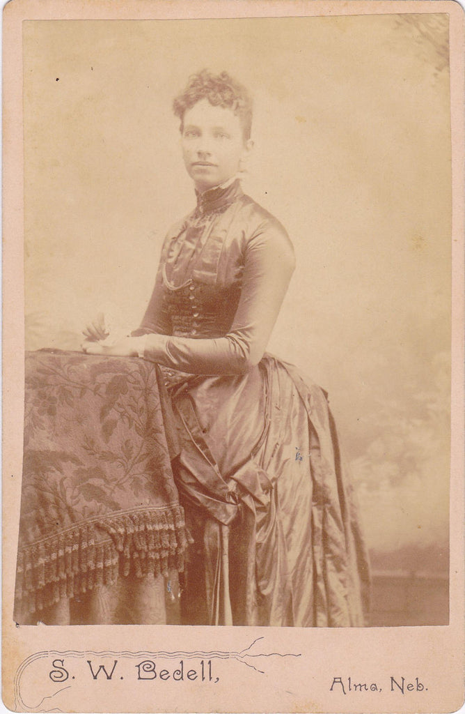 Pretty Miss Kitty- 1800s Antique Photograph- Victorian Woman- S W Bedell- Alma, Nebraska- Cabinet Photo- Identified Portrait- Paper Ephemera