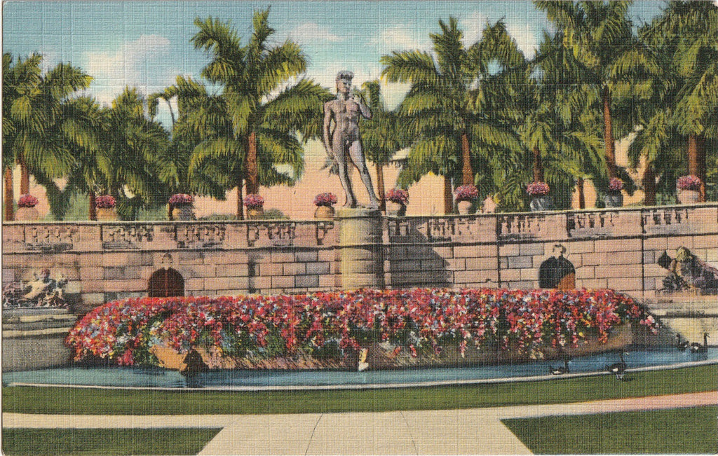 Court Showing David Statue - Ringling Art Museum - Sarasota, FL - Postcard, c. 1940s