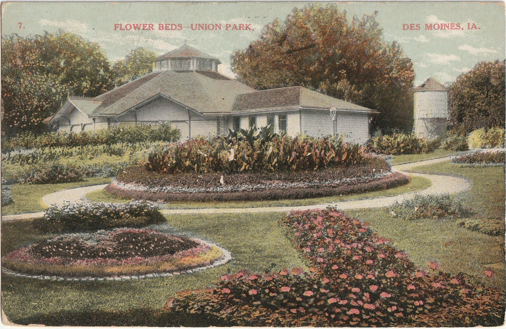Flower Beds in Union Park -  Des Moines, IA - Postcard, c. 1910s