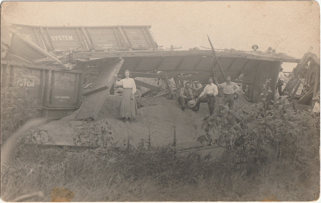 Hart Convertible Train Wreck - Ballast Train Car - Union Pacific System - RPPC, c. 1900s