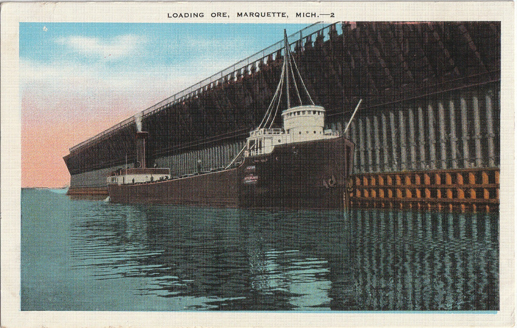 Loading Ore - Marquette, Michigan - Postcard, c. 1940s