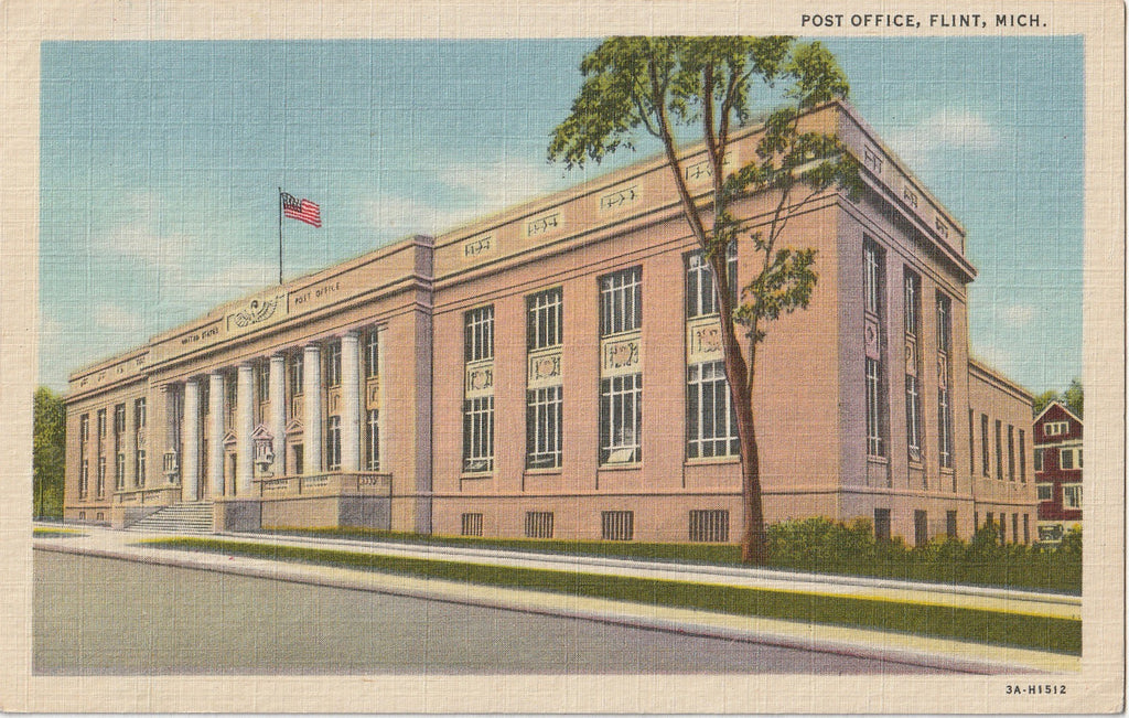 Post Office - Flint, Michigan - Postcard, c. 1940s