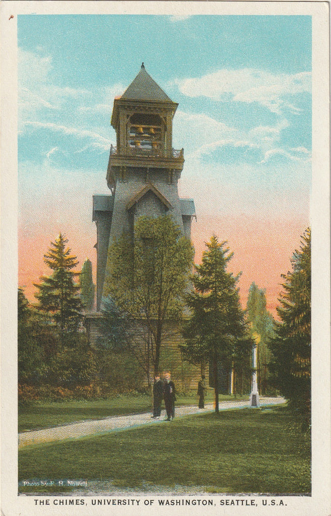 The Chimes - University of Washington - Seattle, Washington - Postcard, c. 1930s