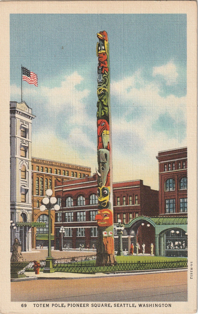 Totem Pole - Pioneer Square - Seattle, Washington - Postcard, c. 1940s