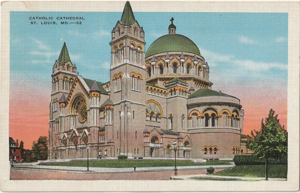 Catholic Cathedral - St. Louis, MO - Postcard, c. 1930s