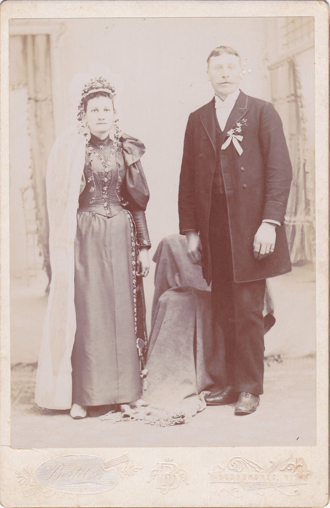 Ghost Bride- 1800s Antique Photograph- Victorian Wedding- Cabinet Photo- Creepy Picture- Found Photo- Oconomowoc, Wisconsin