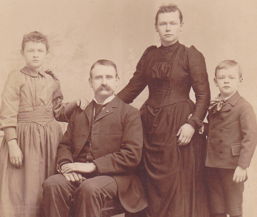 Victorian Family- 1800s Antique Photograph- 19th Century Portrait- Reading, PA-  Fritz Cabinet Photo- Found Photo