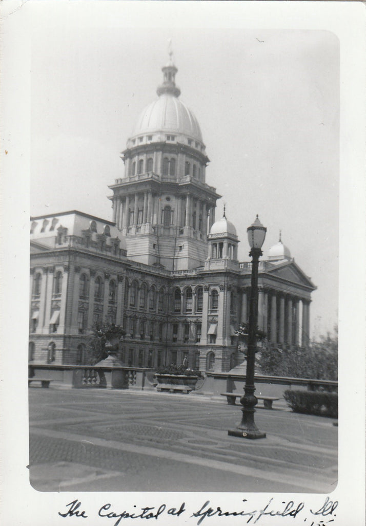 State Capitol Building - Springfield, IL - Snapshot, c. 1955
