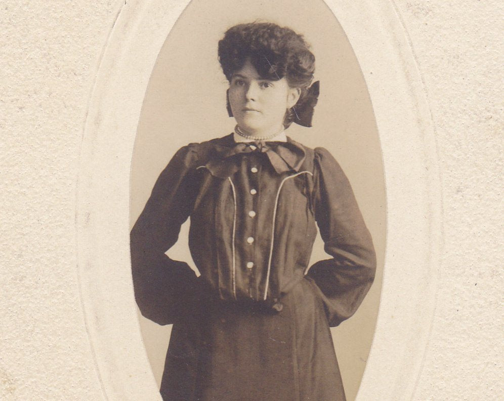 Debutante- 1890s Antique Photograph- Victorian Teenager- Denver, Co- Cabinet Photo- 19th Century Fashion- Senior Portrait- Ephemera