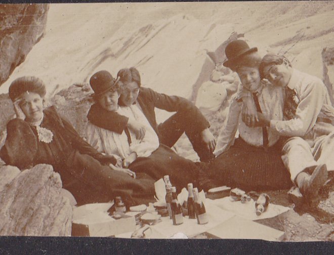 Beer and Sandwiches- 1890s Antique Photograph- Victorian Colorado Picnic- Drinking Alcohol- Hiking Friends- Found Photo- Cabinet Photo