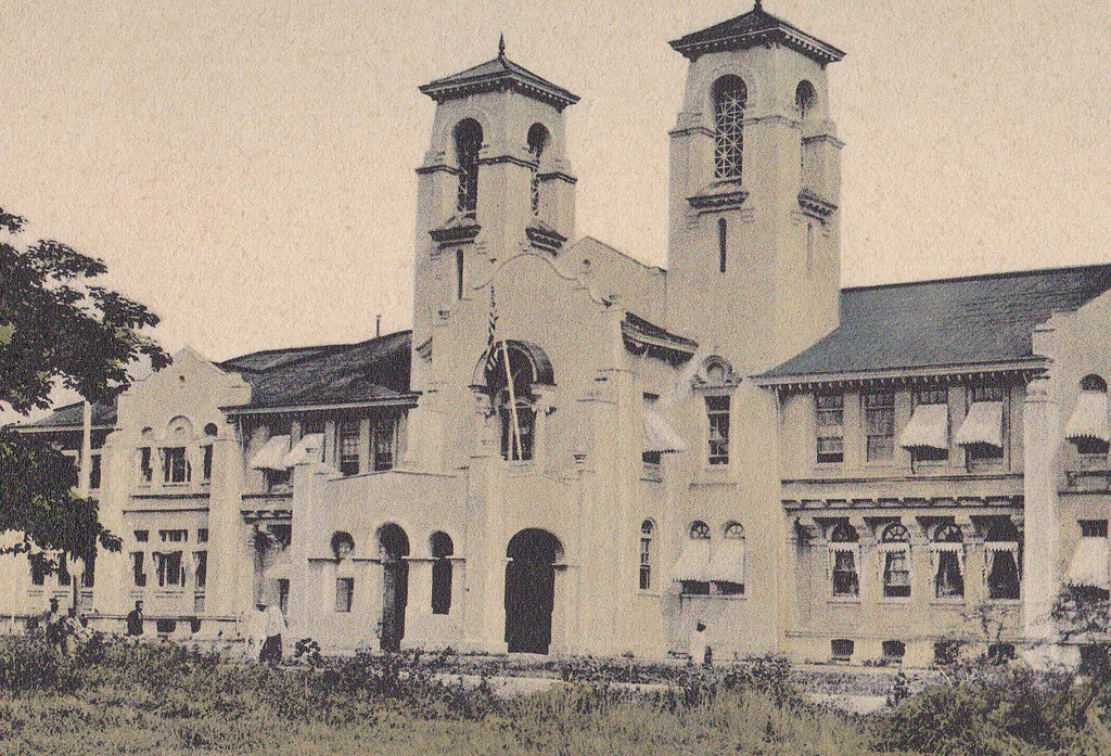 Government Laboratory- 1900s Antique Postcard- Manilia, Philippines- Souvenir View- Kemlein and Johnson- Unused