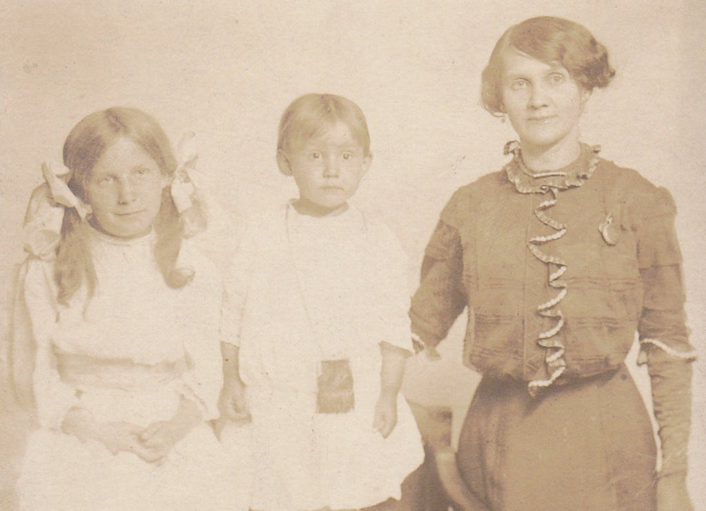 Mother and Children- 1910s Antique Photograph- Edwardian Family- Little Girl- Pigtails and Bows- Real Photo Postcard- Artura RPPC