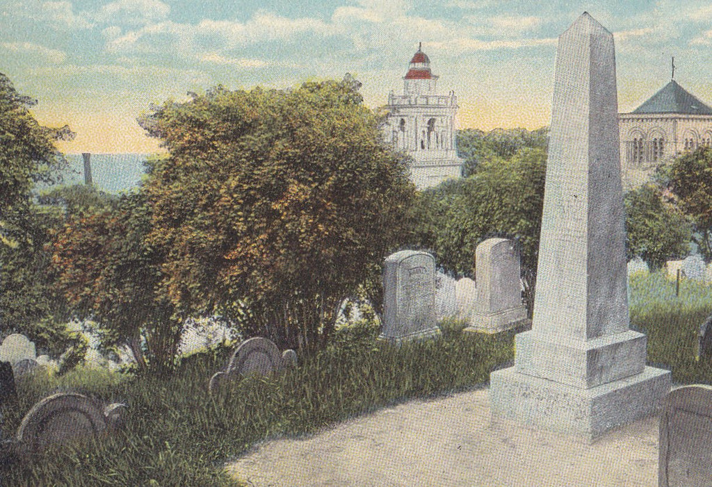 Wm. Bradford Monument- 1920s Antique Postcard- Burial Hill, Plymouth, Mass- Massachusetts Cemetery- Memorial Headstone- C. T. American Art